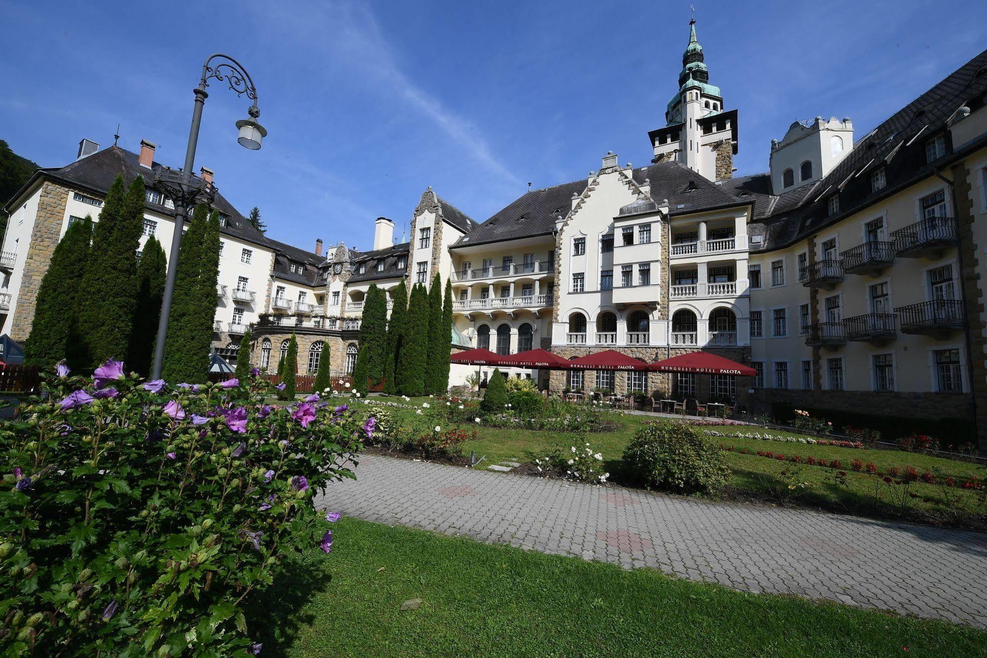 Hotel Palota Lillafured Luaran gambar